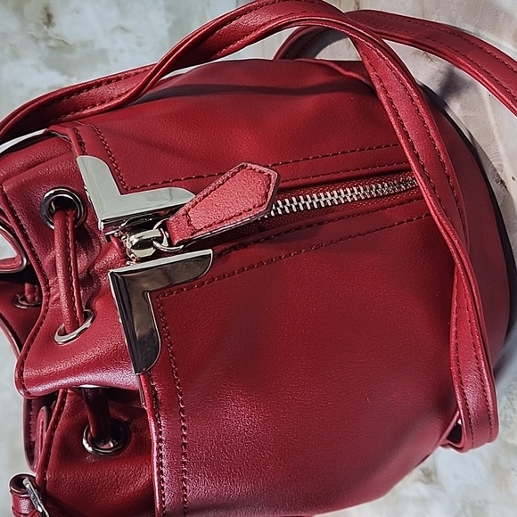 Danielle Nicole Alexa Mini Bucket bag in red faux leather.  - Picture 4 of 4